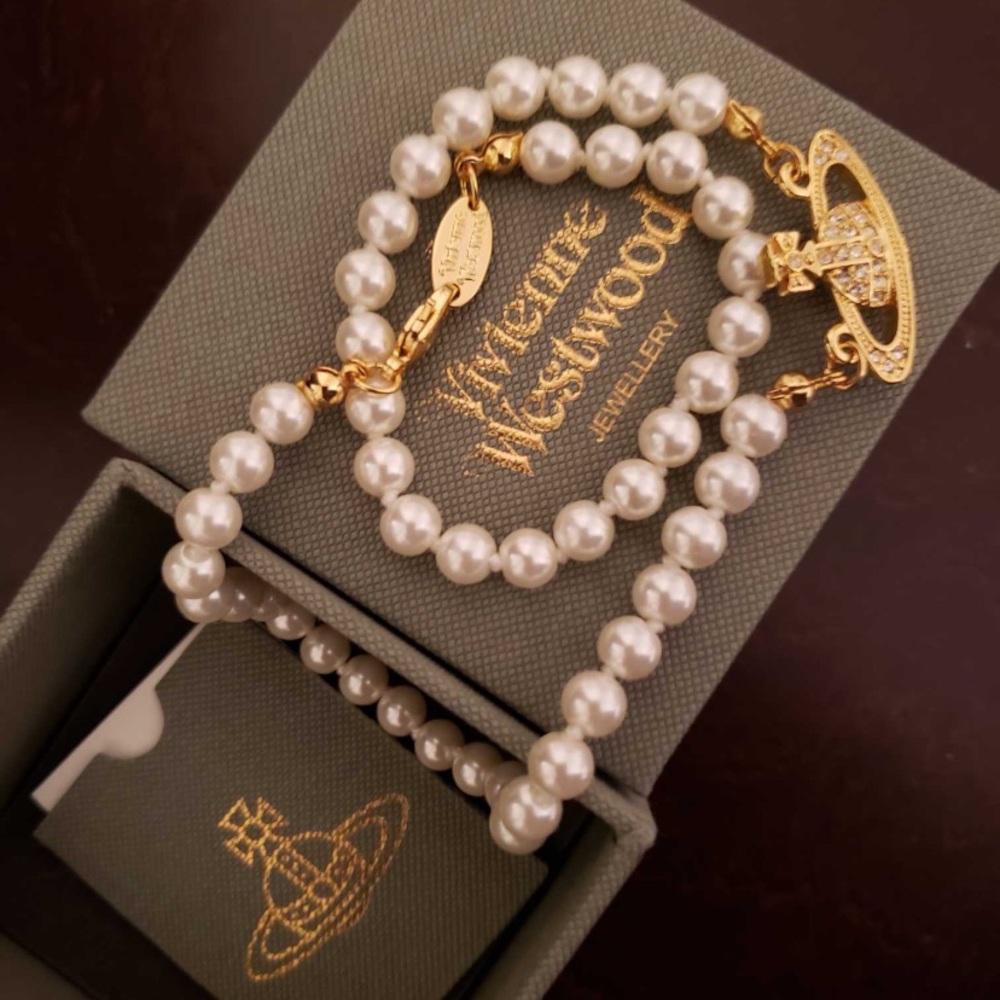 Dupe Vivienne Westwood